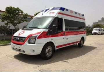 铁力县救护车租赁